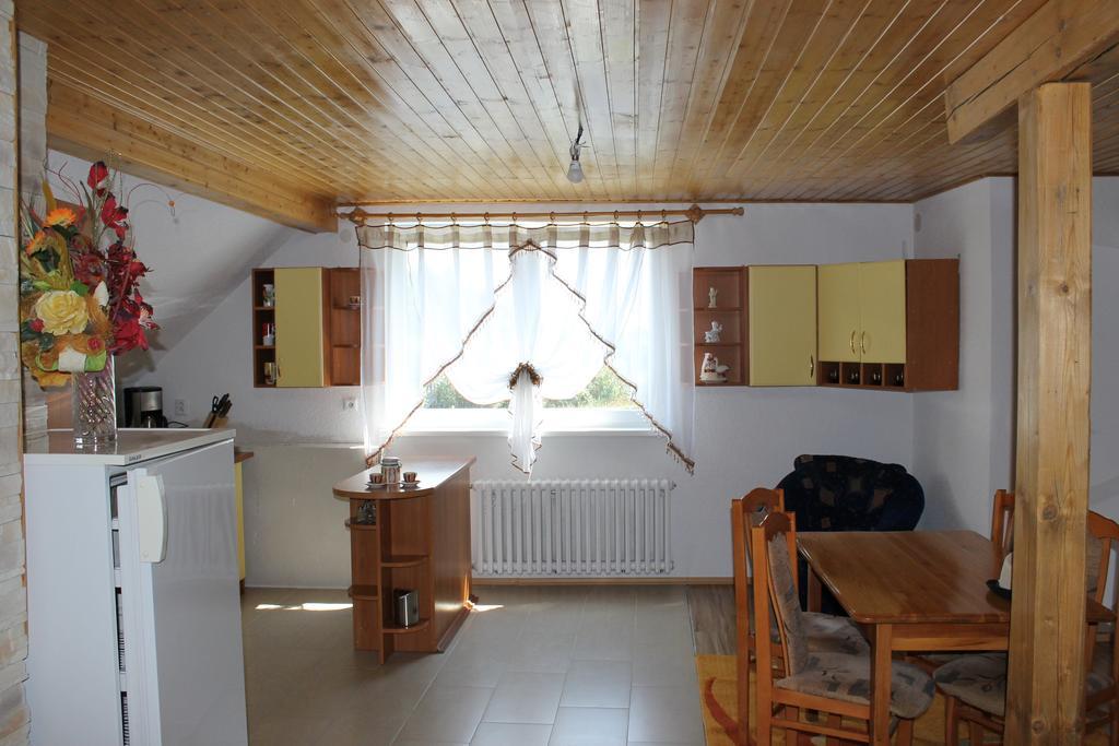 Ubytovanie Hugo Alzbetka Mengusovce Extérieur photo